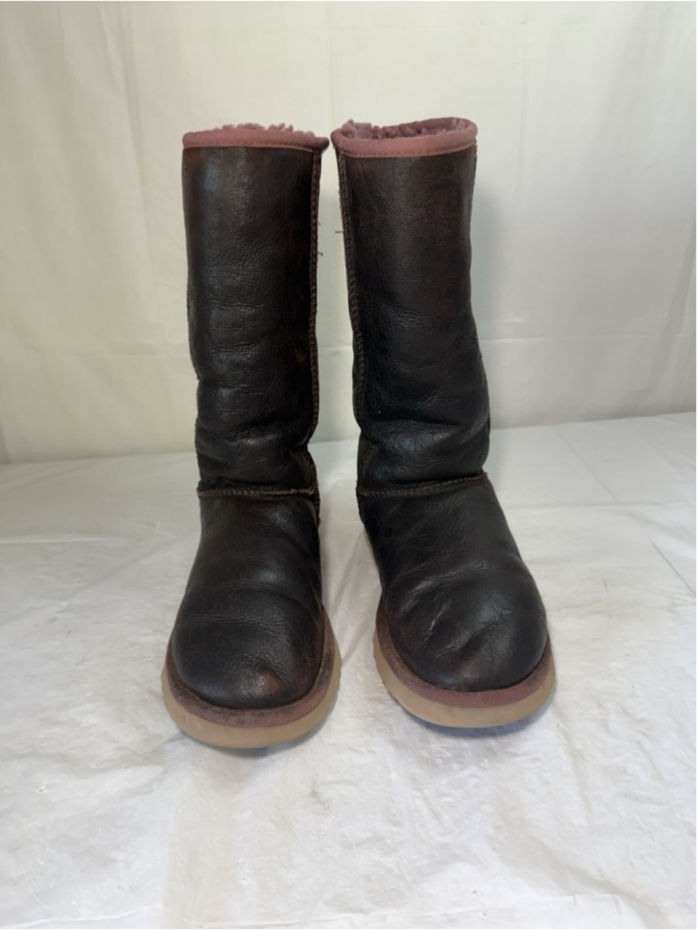 UGG 5815 Australia Classic Bomber tall Leather Shearling Boots Sz 9 Chocolate